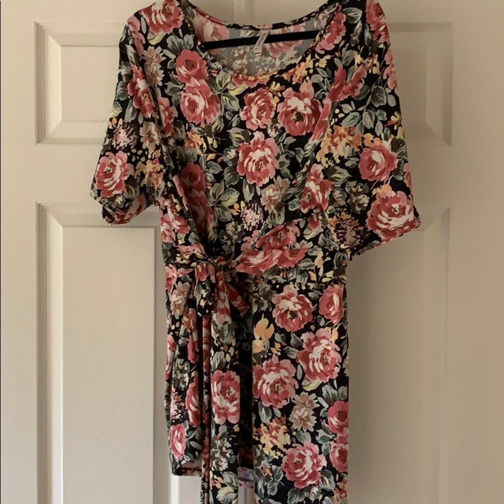 Piphany tunic with tie waist